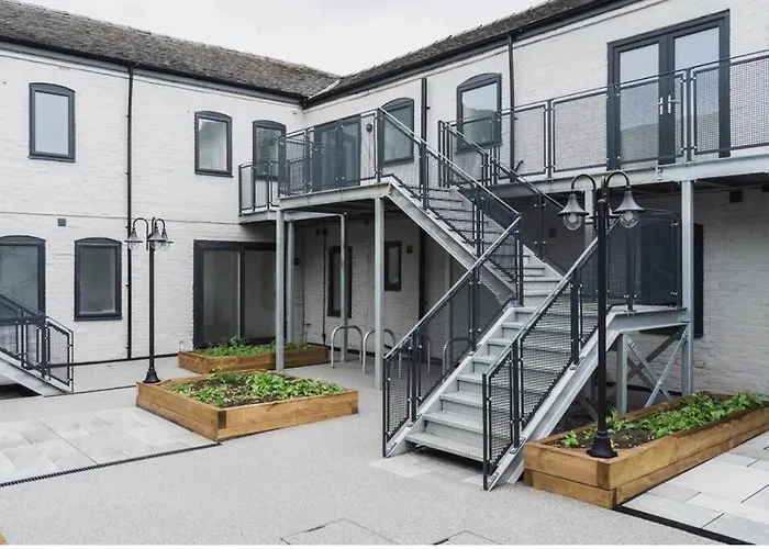Flat In Hanley, Stoke-On-Trent