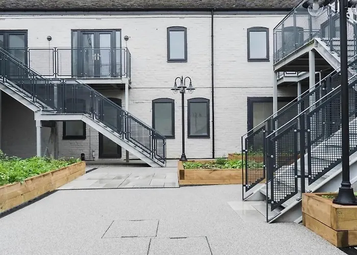 Flat In Hanley, Stoke-On-Trent